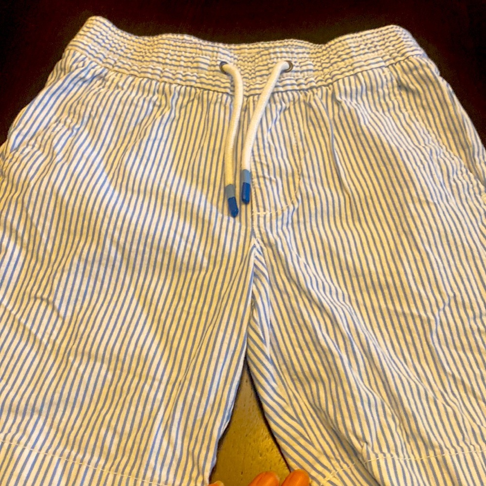 Gap kids pull-on shorts, size S, blue and white stripe